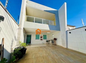 Casa · 130m² · 6 Quartos · 4 Vagas · Casa à venda - em Fortaleza