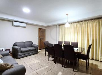 Casa · 205m² · 2 Quartos · 3 Vagas · Casa com 2 quartos à venda em Ipiranga - SP