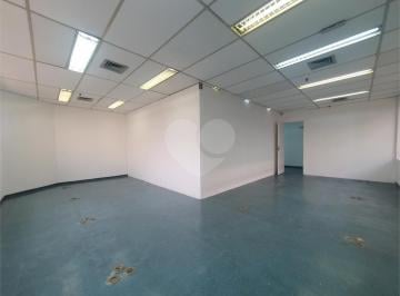 Comercial · 87m² · 2 Vagas · Salas à venda em Água branca - SP