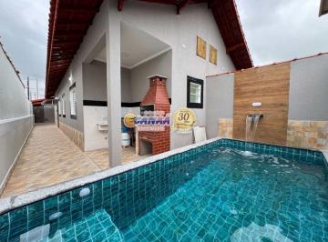 Casa de 2 quartos, Mongaguá · Casa nova com Piscina, 2 dormitórios na Praia de Mongaguá