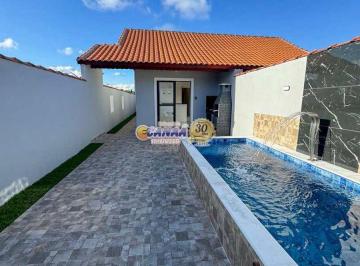 Casa de 2 quartos, Itanhaém · Casa na Praia de Itanhaém. 2 dormitórios Piscina e Churrasqueira