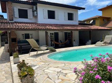 Casa de 4 quartos, São Sebastião · Casa para locação anual praia de Juquehy!