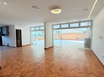Apartamento de 2 quartos, Salvador · APARTAMENTO TIPO CASA NO CAMPO GRANDE, 2/4, UMA SUÍTE, 170 METROS,