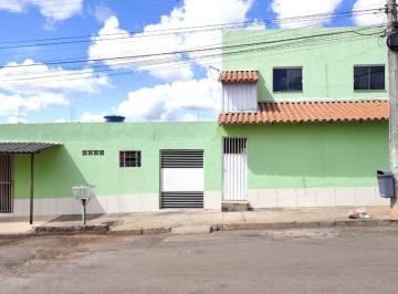 Casa de 6 quartos, São Sebastião · EXCELENTE SOBRADO NA QUADRA 104 DO RES. OESTE