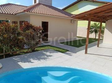 Casa · 107m² · 2 Quartos · 2 Vagas · Casa de 2 quartos com 107m² nos Ingleses - Pronta para Financiar e com Piscina Privativa.