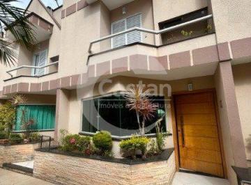 Casa · 120m² · 3 Quartos · 2 Vagas · Casa em Condomínio em Vila Santa Clara