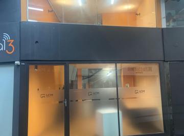 Comercial , São Paulo · Loja na mais tradicional galeria dos Jardins