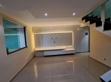 Casa de 2 quartos, Mauá · Lindo Sobrado 2 Dormitórios, 3 Banheiros sendo 1 Suíte, 2 Vagas de Garagem