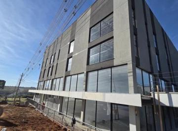 Comercial , Samambaia · Loja com 675m², localizada na QS 602, em frente ao balão que liga Samambaia e Ceilândia