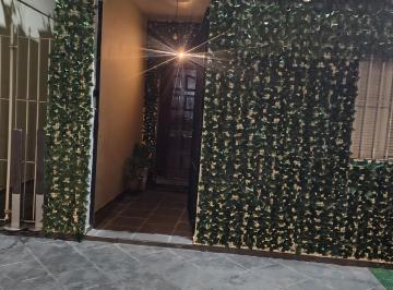 Comercial de 2 quartos, São Paulo · Sala comercial em imóvel de esquina, ampla visualização
