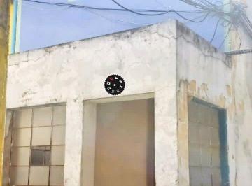 Casa de 3 quartos, São Paulo · Casa para reforma a 15 minutos do metrô Brás a pé com 3dm 96 metros quadrados estamos com a chaves.