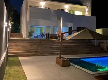 Casa de 5 quartos, Camaçari · Vendo ou alugo excelente casa em Busca Vida