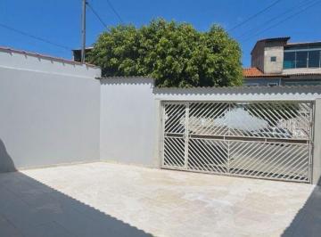 j3nqn882ytixm2rkotvjyjzi_md · Casa térrea 02 Dormitórios Bonsucesso