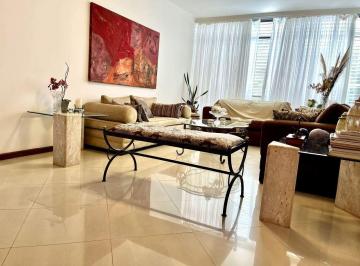 Apartamento · 157m² · 3 Quartos · 1 Vaga · 157 m² de exclusividade na melhor quadra da Asa Sul | 3 Quartos | Suíte | Garagem | Quadra Modelo