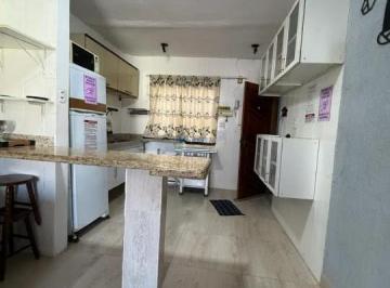 Apartamento · 28m² · 1 Quarto · 1 Vaga · Kitnet Mobilada em Aviação - Apenas 150mts da praia!!