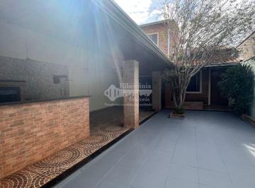 Casa · 70m² · 2 Quartos · 2 Vagas · Sobrado para alugar em Jardim Florestan Fernandes de 70.00m² com 2 Quartos, 1 Suite e 2 Garagens
