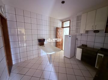 Comercial Aluguel de 10 quartos · Prédio Comercial para alugar em Candeias de 180.00m² com 10 Quartos e 5 Garagens
