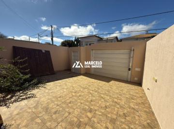 Casa de 4 quartos, Vitória da Conquista · Casa para venda em Recreio de 145.00m² com 4 Quartos, 2 Suites e 3 Garagens