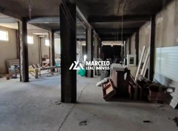 Comercial en Aluguel de 3 quartos Centro · Imóvel Comercial para alugar em Centro de 260.00m² com 3 Quartos e 2 Garagens
