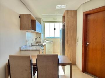 Apartamento · 27m² · 1 Quarto · 1 Vaga · Gran College - Apartamento Mobiliado Próximo à UEM | Ar-Condicionado, Eletros e Garagem