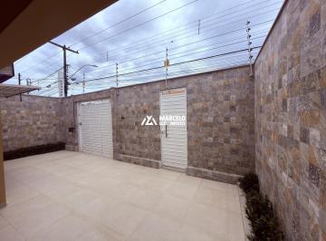 Casa en Venda de 3 quartos Centro · Casa para venda em Centro de 361.00m² com 3 Quartos, 1 Suite e 2 Garagens