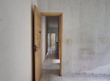 Casa · 950m² · 3 Quartos · 2 Vagas · Oportunidade na cidade de Praia Grande, próximo ao mar