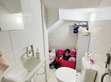 Casa · 520m² · 2 Quartos · 1 Vaga · Oportunidade na cidade de Praia Grande, próximo ao mar