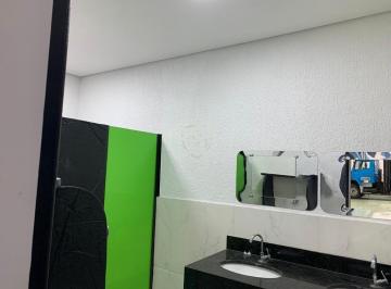 Comercial · 1050m² · 1 Vaga · Oportunidade na cidade de Santos, próximo ao mar