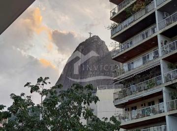 Apartamento · 106m² · 3 Quartos · 1 Vaga · EXCELENTE 3 QUARTOS REFORMADO COM VAGA NA ESCRITURA