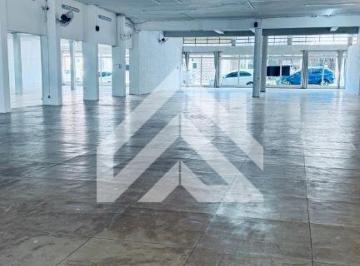 Comercial · 1761m² · Galpão / Depósito / Armazém para alugar em Centro de 1761.00m²