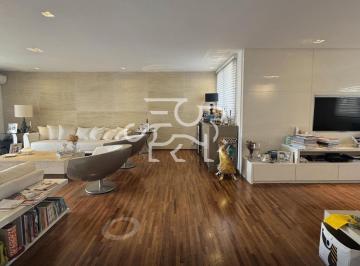 Apartamento · 270m² · 3 Quartos · 4 Vagas · Apartamento para venda em Itaim Bibi de 270.00m² com 3 Quartos, 3 Suites e 4 Garagens