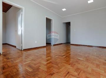 Comercial · 105m² · 4 Quartos · Prédio Comercial para alugar em Centro de 105.00m² com 4 Quartos