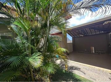 Casa · 187m² · 3 Quartos · 2 Vagas · Casa para alugar em Condomínio Residencial Mirante De Bragança de 187.00m² com 3 Quartos, 3 Suites e