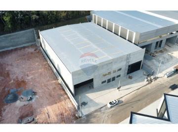 Comercial · 2000m² · Galpão / Depósito / Armazém para alugar em Portão de 2000.00m²