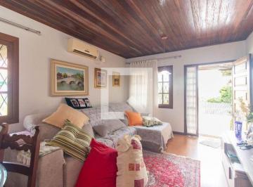 Casa · 240m² · 4 Quartos · 4 Vagas · Casa à Venda - Vila Nova, 4 Quartos, 240 m² - Porto Alegre