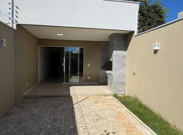 Casa · 82m² · 3 Quartos · 2 Vagas · 
                                Casa à venda no Plano Diretor Sul de Palmas, com 3 quartos, sendo 1