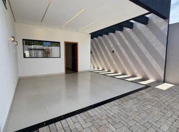 Casa · 108m² · 3 Quartos · 2 Vagas ·
Casa com 3 suítes, sendo 1 suíte plena e 2 suítes americanas, local
