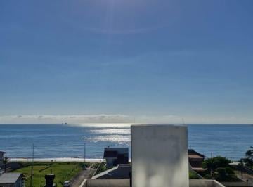 Apartamento de 3 quartos, Balneário Piçarras · AMPLO APTO VISTA MAR- BALNEÁRIO PICARRAS