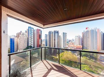 Apartamento de 4 quartos, Curitiba · APARTAMENTO AGUA VERDE NA FRENTE DA PRAÇA DO JAPÃO