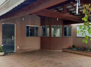 Casa en Venda de 3 quartos Jardim Estância Brasil · Casa em confominio com 3 quartos piscina
