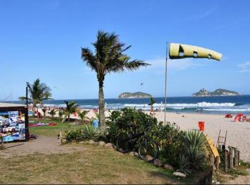 Apartamento de 2 quartos, Rio de Janeiro · Barra da Tijuca|Jardim oceânico: Apartamento de 2/3 quartos, reformado