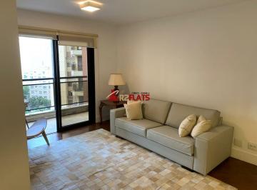 Apartamento · 130m² · 3 Quartos · 2 Vagas · Flat com ótimo preço no bairro Moema. Confira!