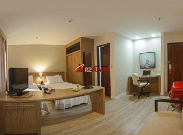 Apartamento · 29m² · 1 Quarto · 1 Vaga · Andar Alto - Fora do Pool! Confira!