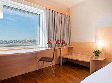 Apartamento · 26m² · 1 Quarto · 1 Vaga · Apartamento com ótimo preço no bairro Campo Belo. Confira!