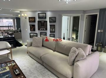 Apartamento · 130m² · 3 Quartos · 2 Vagas · Flat com ótimo preço no bairro Moema. Confira!