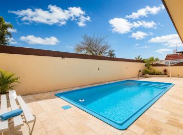 Casa de 5 quartos, Curitiba · CASA TÉRREA COM EXCELENTE POTENCIAL RESIDENCIAL E COMERCIAL NO JARDIM SOCIAL