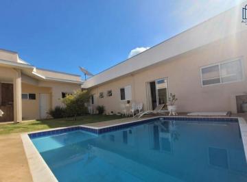 Casa · 310m² · 3 Quartos · 6 Vagas · Casa de Condomínio para venda em Parque Das Árvores de 310.00m² com 3 Quartos, 3 Suites e 6 Garagens