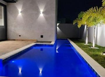Casa · 313m² · 3 Quartos · 4 Vagas · Casa de Condomínio para venda em Alphaville Nova Esplanada de 313.00m² com 3 Quartos, 3 Suites e 4 G