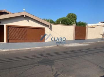 Casa · 310m² · 4 Quartos · 3 Vagas · Casa para venda em Vila Carolina de 310.00m² com 4 Quartos, 1 Suite e 3 Garagens