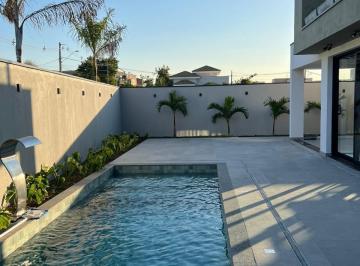Casa · 359m² · 3 Quartos · 4 Vagas · Casa de Condomínio para venda em Cajuru Do Sul de 359.00m² com 3 Quartos, 3 Suites e 4 Garagens